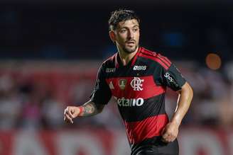 Arrascaeta (Flamengo) durante jogo contra o São Paulo, no dia 28.01.2026 