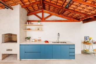 As telhas de barro contribuem com o frescor dos ambientes internos Projeto: BMA Studio |