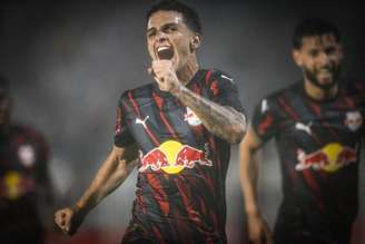 Gustavo Neves, jogador do Red Bull Bragantino. 