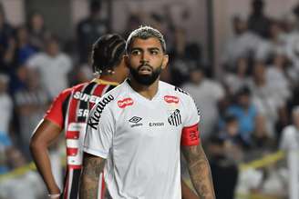 Gabigol em jogo contra o São Paulo
