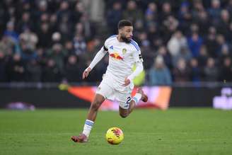 Jayden Bogle (Leeds) durante jogo contra o Everton, no dia 26.01.2026