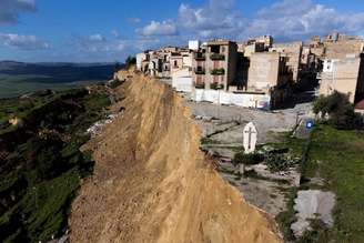 Estrutura havia se tornado um símbolo de resistência em Niscemi