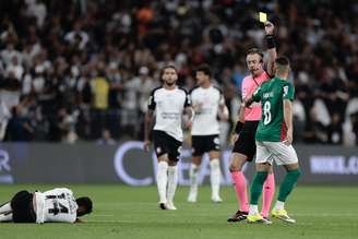 Andreas Pereira em clássico contra o Corinthians