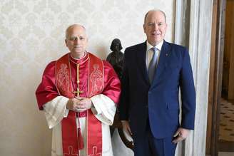 Papa recebeu príncipe Albert II de Mônaco em janeiro