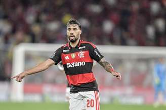 Lucas Paquetá (Flamengo) durante jogo contra o Internacional, no dia 04.02.2026.