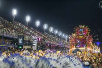 Carnaval do RJ 2026: qual o horário e onde ver o desfile das escolas de samba