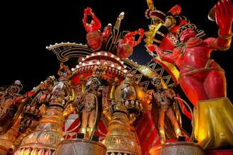 Mocidade Alegre desfila no Anhembi na madrugada deste domingo, 15, com o enredo 'Malunga Léa – Rapsódia de uma Deusa Negra'