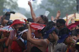 Chuva levanta especial atenção devido aos diversos desfiles de blocos de Carnaval ocorrendo na cidade. Na imagem, o bloco da cantora Pablo Vittar, no Parque do Ibirapuera