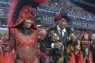 Iza 'economiza' no samba e recebe críticas