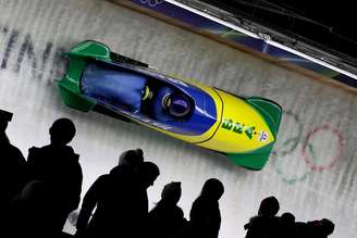 Edson Bindilatti e Luis Bacca ficaram na 24ª posição na prova do bobsled