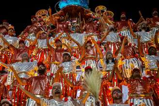 Unidos do Viradouro desfila na madrugada desta terça-feira, 17, na Sapucaí, com o enredo 'Pra Cima, Ciça!'