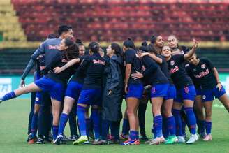 Jogadoras do time sub-20 das Bragantinas. 