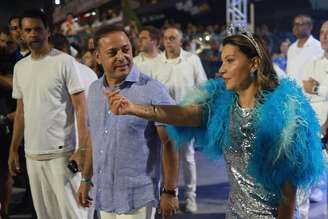 Após rebaixamento da Acadêmicos de Niterói, Janja cita, em rede social, trecho de samba-enredo que homenageou Lula