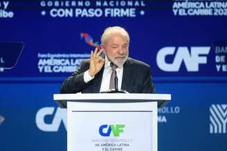 Lula discursa em fórum econômico no Panamá