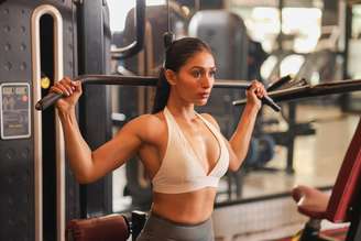 Pessoas que treinam com regularidade encontram no suplemento um aliado de peso: ativo na recuperação muscular