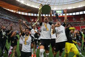 Corinthians ainda não recebeu premiação da Supercopa Rei, conquistada em 1º de fevereiro.