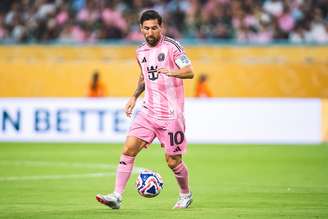 Messi ficou furioso com a arbitragem em derrota do Inter Miami –