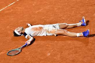 Etcheverry é campeão do Rio Open após rodada dupla exaustiva.