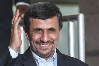O presidente do Irã, Mahmoud Ahmadinejad, antes da foto de grupo na Conferência das Nações Unidas sobre Desenvolvimento Sustentável, em 20 de junho de 2012, no Rio de Janeiro, Brasil.