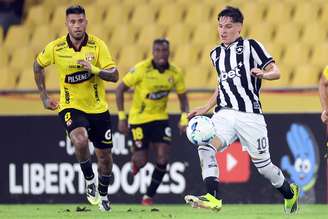 Montoro durante partida do Botafogo 