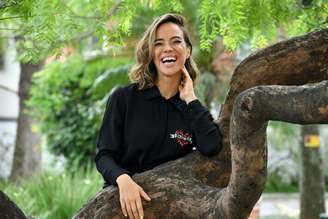 Miá Mello relta estresse ao ficar presa no Catar após bombardeios.