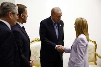 Meloni e Erdogan discutiram escalada da crise no Oriente Médio por telefone nesta sexta