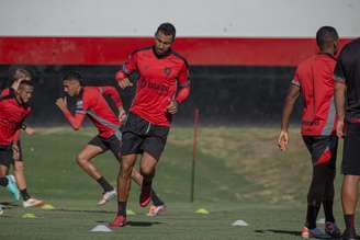 Dragão treina forte para a grande final –