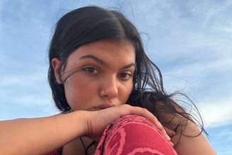 Piper James, turista