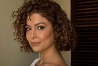 Bárbara Borges, ex-paquita e ex-A Fazenda