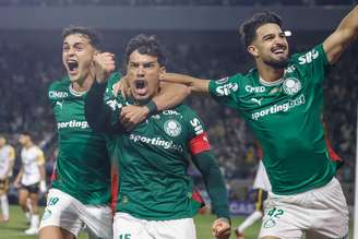 Único remanescente de geração multicampeã, Gustavo Gómez empilha títulos pelo Palmeiras