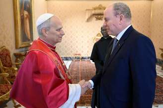 Papa e Albert II durante encontro no Vaticano em janeiro passado