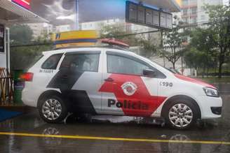 Segundo a polícia, mulher havia agredido o filho de 9 anos