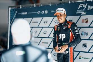 Estrela da F4 Brasil, Murilo Rocha confirma estreia na NASCAR Brasil