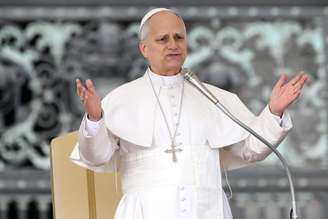 Papa durante audiência na praça São Pedro