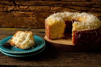 Bolo de coco
