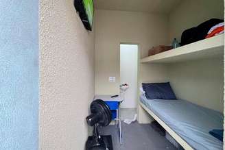 Cela onde Filipe Martins está preso na Cadeia Pública de Ponta Grossa