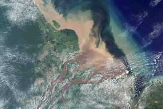 Não há um entendimento universal de como o fluido de perfuração como o que vazou na Foz do Amazonas interage com o ambiente marinho: tudo depende das características locais, que ainda precisam ser melhor estudadas.