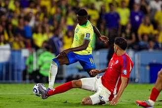Luiz Henrique em partida contra o Chile
