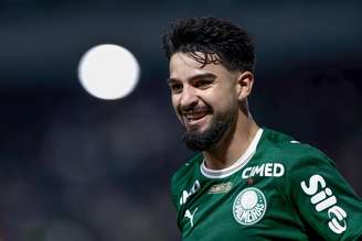 Flaco López vive uma temporada brilhante e lidera a artilharia do Palmeiras em 2026