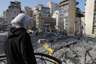 Ataques israelenses em Beirute deixaram corpos irreconhecíveis, disse Ministério da Saúde do Líbano