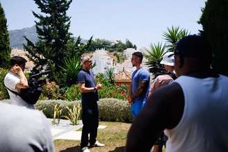 Em 'Por Dentro da Machosfera', Louis Theroux desvenda a rede de influência por trás da cultura misógina