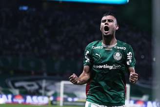 BRASILEIRO A 2026, PALMEIRAS X BOTAFOGO - jogador do Palmeiras comemora seu gol durante partida contra o Botafogo no estádio Arena Allianz Parque