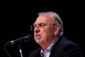 Presidente do Corinthians, Osmar Stábile, pediu o afastamento de Conselheiro.