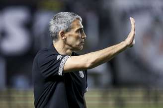 Vojvoda em Santos x Internacional 