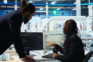 O excesso de ferramentas digitais, aliado à falta de integração e ao baixo aproveitamento, pode comprometer o desempenho e gerar gastos desnecessários