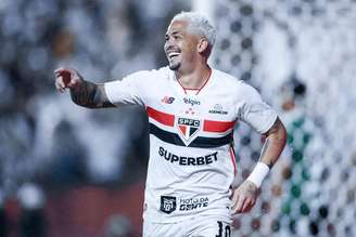 Luciano (São Paulo) durante jogo contra a Chapecoense, no dia 12.03.2026