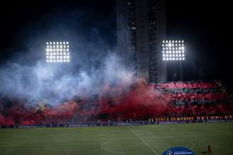 Torcida do Sport em jogo na Ilha do Retiro