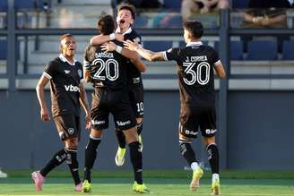 Red Bull Bragantino x Botafogo. 