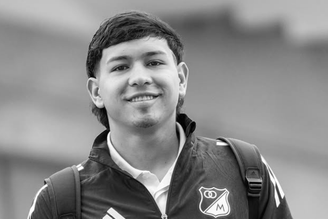 Promessa de 18 anos do Millonarios, Santiago Castrillón morre após passar mal em campo