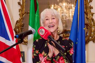 Mirren declarou seu amor pela Itália em cerimônia na Embaixada italiana em Londres